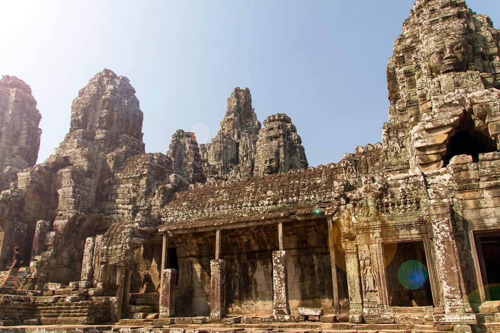 bayon temple wall