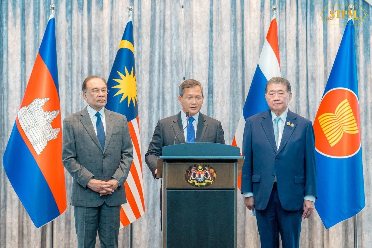Cambodia Thailand Meet in Malaysia