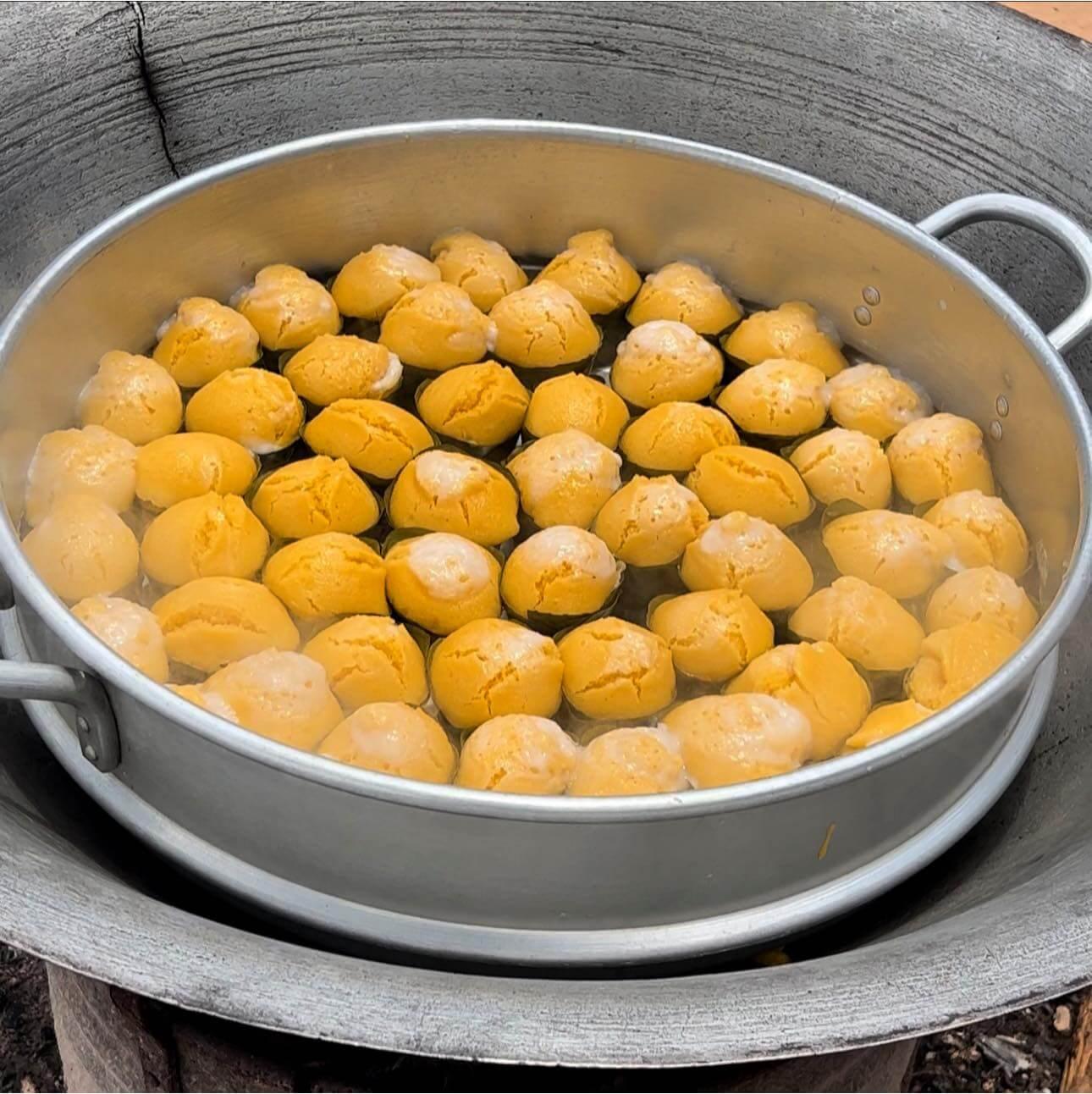 Nom Ah Kao Khmer Palm Fruit Bread