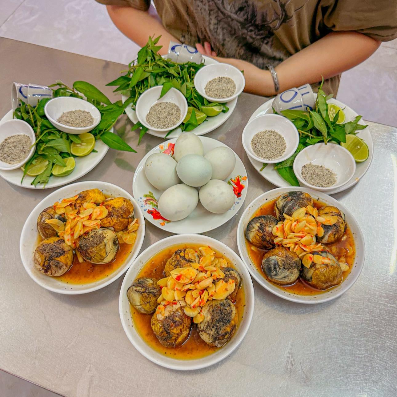fertilized duck egg