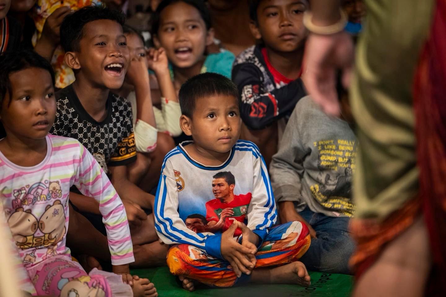 khmer kid a tranditional dance